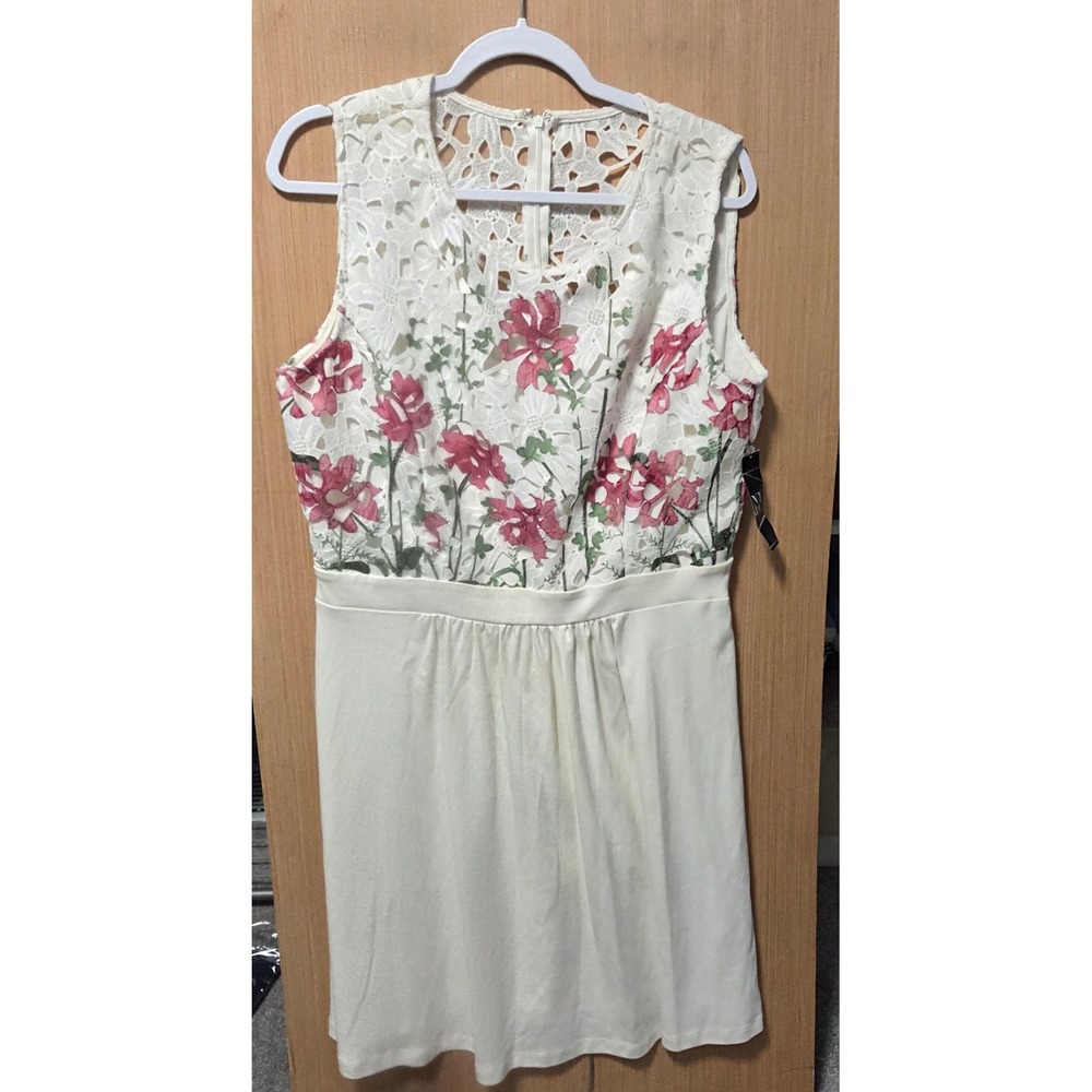 New York & Company Dress Size 16 White Floral Lace Sleeveless Midi‎ Lined Party
